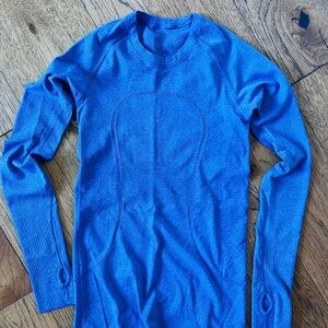 Lululemon Swiftly Tech Long Sleeve Shirt Size 4
